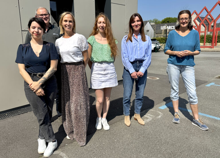 👨‍👩‍👧‍👦💬 « Parler Santé avec mon ado » : un brunch des parents organisé le samedi 23 mai par la CPTS Douar Mor et le PIJ de Quéven